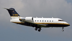 Photo of D-ABCD - Bombardier Challenger 604 operated by DC Aviation