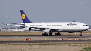 Photo of D-AIGZ - Airbus A340-313 operated by Lufthansa