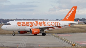 Photo of G-EZFO - Airbus A319-111 operated by easyJet