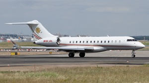 Photo of HB-JGH - Bombardier Global Express XRS operated by Comlux Aviation