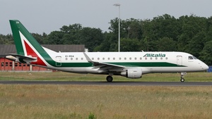 Photo of EI-RDA - Embraer ERJ-175STD operated by Alitalia CityLiner