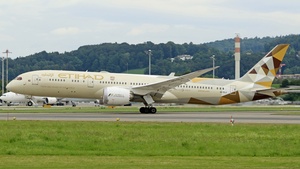 Photo of A6-BLA - Boeing 787-9 Dreamliner operated by Etihad Airways