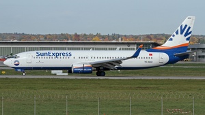Photo of TC-SUU - Boeing 737-86Q operated by SunExpress