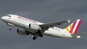 Photo of D-AKNQ - Airbus A319-112 operated by Germanwings