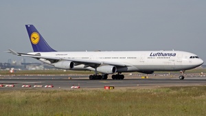 Photo of D-AIGM - Airbus A340-313 operated by Lufthansa