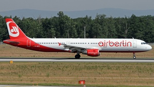 Photo of D-ABCF - Airbus A321-211 operated by Air Berlin