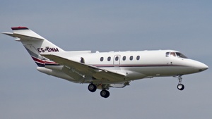 Photo of CS-DNM - Hawker Beechcraft 800XP operated by NetJets Europe