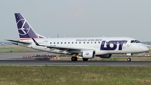 Photo of SP-LDD - Embraer ERJ-170STD operated by LOT Polish Airlines