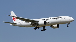 Photo with serial 32896 - Boeing 777-246(ER)