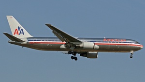 Photo of N391AA - Boeing 767-323(ER) operated by American Airlines