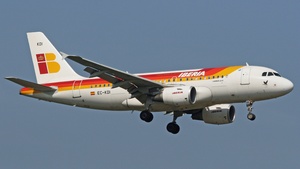 Photo of EC-KDI - Airbus A319-111 operated by Iberia