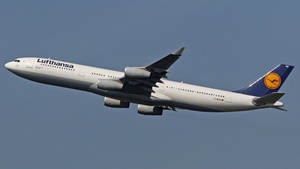 Photo of D-AIGD - Airbus A340-311 operated by Lufthansa