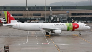 Photo of CS-TJG - Airbus A321-211 operated by TAP Air Portugal