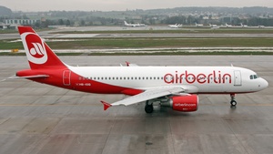 Photo of HB-IOQ - Airbus A320-214 operated by Air Berlin (opb Belair Airlines)