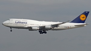 Photo of D-ABVX - Boeing 747-430 operated by Lufthansa