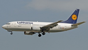 Photo of D-ABEA - Boeing 737-330 operated by Lufthansa