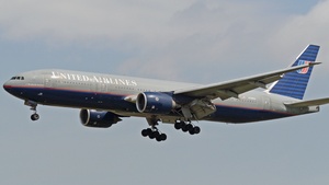 Photo of N768UA - Boeing 777-222 operated by United Airlines