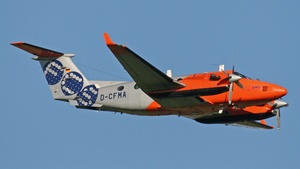 Photo of D-CFMA - Beechcraft B300 Super King Air 350 operated by FCS Flight Calibration Services