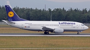 Photo with serial 25359 - Boeing 737-330