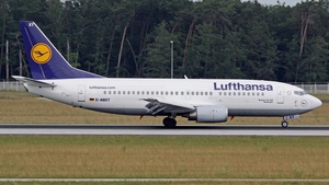 Photo of D-ABXT - Boeing 737-330 operated by Lufthansa