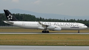 Photo of D-AIGC - Airbus A340-311 operated by Lufthansa