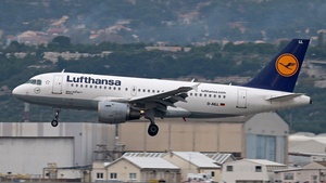 Photo of D-AILL - Airbus A319-114 operated by Lufthansa
