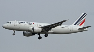 Photo of F-HBND - Airbus A320-214 operated by Air France