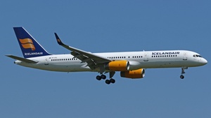 Photo of TF-FIC - Boeing 757-23N operated by Icelandair
