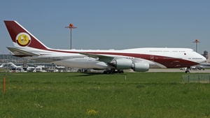 Photo of VQ-BSK - Boeing 747-8ZV(BBJ) operated by Qatar Amiri Flight (opb Worldwide Aircraft Holding Co.)