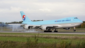 Photo of HL7499 - Boeing 747-4B5F(ER) operated by Korean Air Cargo