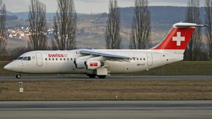 Photo of HB-IYT - British Aerospace Avro RJ100 operated by Swiss International Air Lines