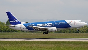 Photo of TC-APD - Boeing 737-42R operated by Pegasus Airlines