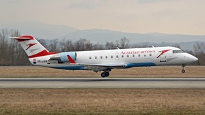 Photo of OE-LCO - Bombardier CRJ-200LR operated by Austrian Arrows (opb Tyrolean Airways)