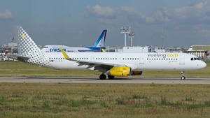 Photo of EC-MJR - Airbus A321-231 operated by Vueling