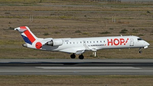 Photo of F-GRZI - Bombardier CRJ-701 operated by Air France HOP