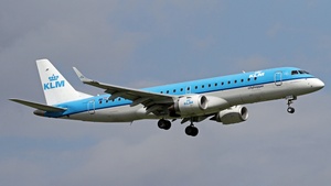 Photo of PH-EZE - Embraer ERJ-190STD operated by KLM Cityhopper