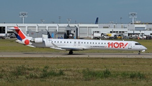 Photo of F-HMLG - Bombardier CRJ-1000EL operated by Air France HOP