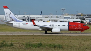 Photo of LN-NIA - Boeing 737-8JP operated by Norwegian Air Shuttle