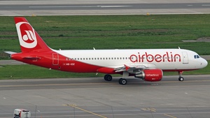 Photo of HB-IOZ - Airbus A320-214 operated by Air Berlin (opb Belair Airlines)