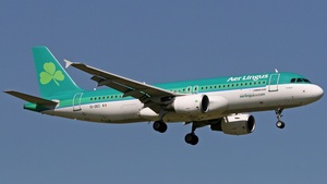 Photo of EI-DEC - Airbus A320-214 operated by Aer Lingus