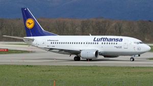 Photo of D-ABIP - Boeing 737-530 operated by Lufthansa