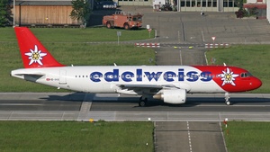 Photo of HB-IHX - Airbus A320-214 operated by Edelweiss Air