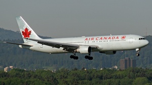 Photo of C-FMWQ - Boeing 767-333(ER) operated by Air Canada