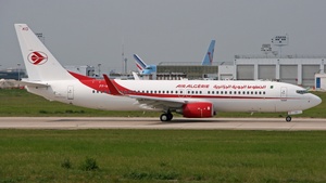 Photo of 7T-VKG - Boeing 737-8D6 operated by Air Algérie