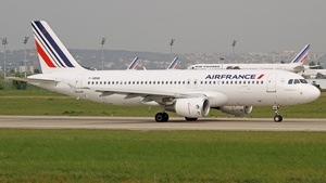 Photo of F-HBNB - Airbus A320-214 operated by Air France