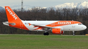 Photo of G-EZEV - Airbus A319-111 operated by easyJet