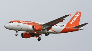 Photo of G-EZDO - Airbus A319-111 operated by easyJet