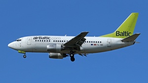 Photo of YL-BBE - Boeing 737-53S operated by airBaltic