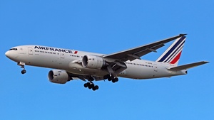 Photo of F-GSPA - Boeing 777-228(ER) operated by Air France