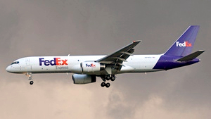 Photo of N919FD - Boeing 757-23A(SF) operated by FedEx
